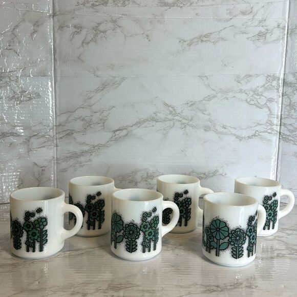 Vintage Milk Glass Green Retro Boho Floral Flowers Mug Cup set of 6 - Picture 1 of 9